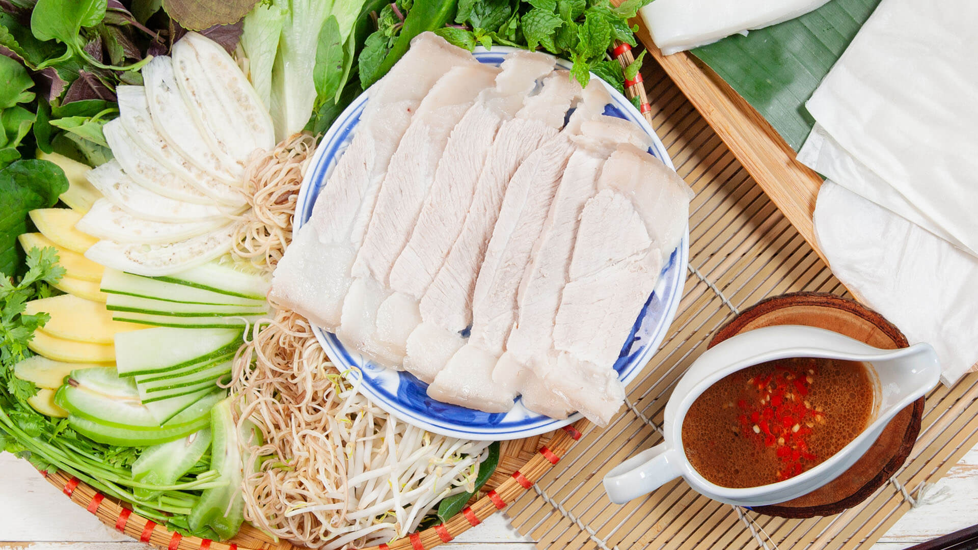 Món ngon Đà Nẵng - Bánh tráng cuốn thịt heo